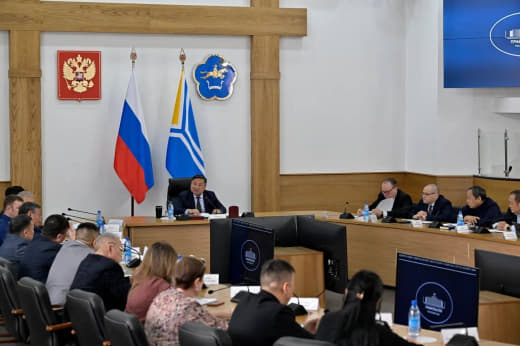 Владислав Ховалыг Владислав Ховалыг